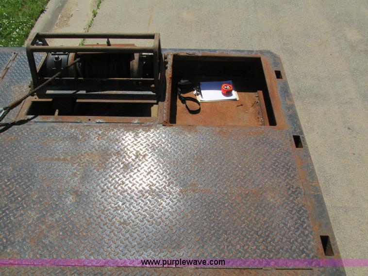 image for item I4170 2007 Trail King TK70HT trailer