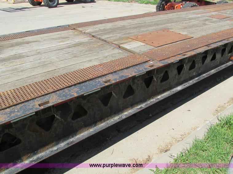 image for item I4170 2007 Trail King TK70HT trailer