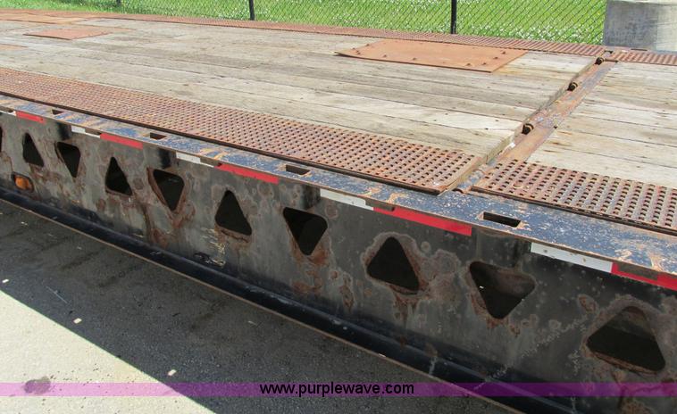 image for item I4170 2007 Trail King TK70HT trailer