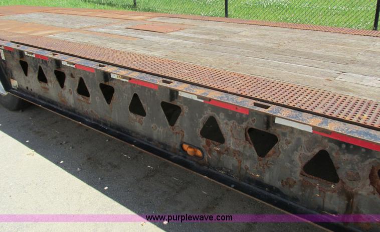 image for item I4170 2007 Trail King TK70HT trailer