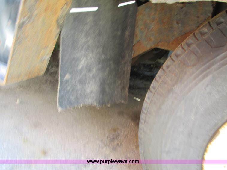 image for item I4170 2007 Trail King TK70HT trailer