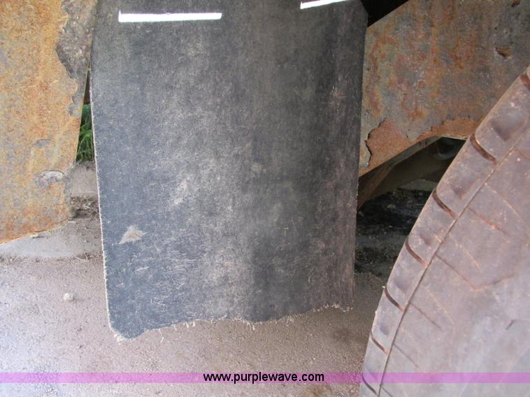 image for item I4170 2007 Trail King TK70HT trailer