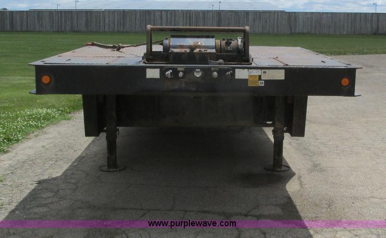 image for item I4172 2006 Trail King TK70HT-482 trailer