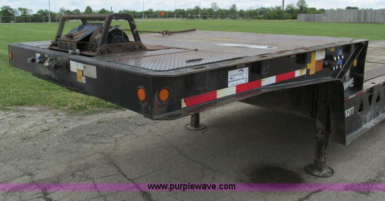 image for item I4172 2006 Trail King TK70HT-482 trailer