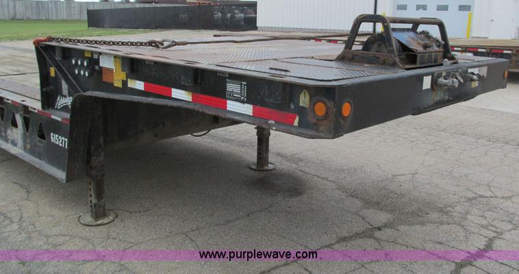 image for item I4172 2006 Trail King TK70HT-482 trailer