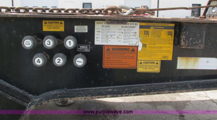 image for item I4172 2006 Trail King TK70HT-482 trailer