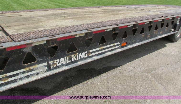 image for item I4172 2006 Trail King TK70HT-482 trailer