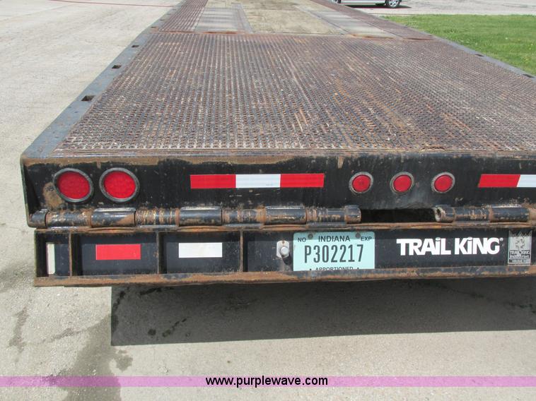 image for item I4172 2006 Trail King TK70HT-482 trailer