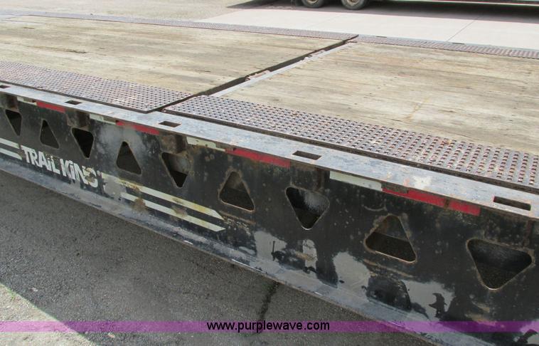 image for item I4172 2006 Trail King TK70HT-482 trailer