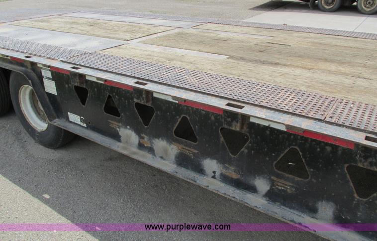 image for item I4172 2006 Trail King TK70HT-482 trailer