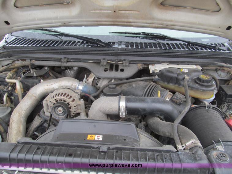 image for item I7001 2006 Ford F350 Super Duty XL service truck