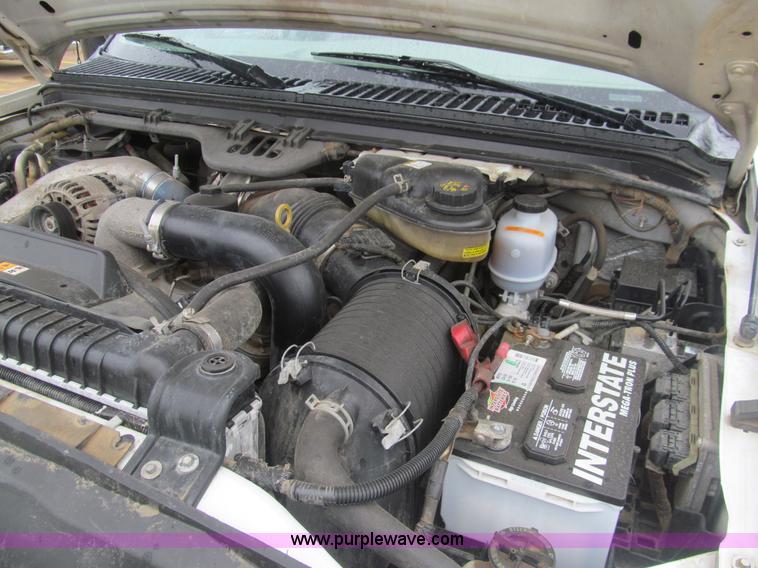 image for item I7001 2006 Ford F350 Super Duty XL service truck