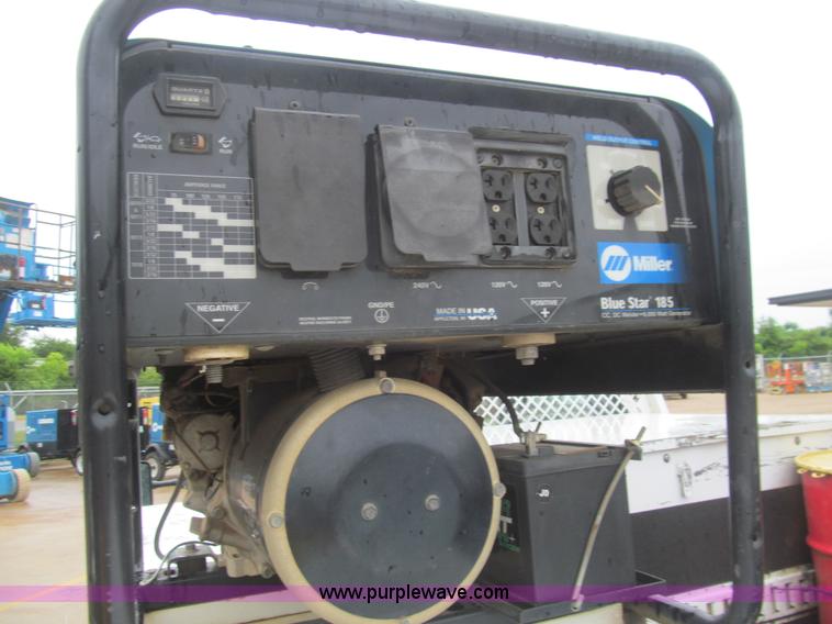 image for item I7001 2006 Ford F350 Super Duty XL service truck