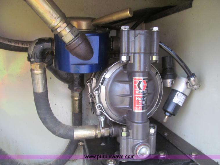 image for item I7001 2006 Ford F350 Super Duty XL service truck