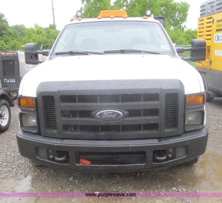image for item I7003 2008 Ford F350 Super Duty XL service truck