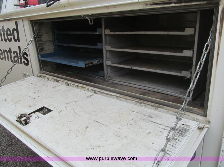 image for item I7003 2008 Ford F350 Super Duty XL service truck