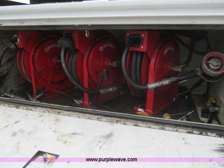 image for item I7003 2008 Ford F350 Super Duty XL service truck