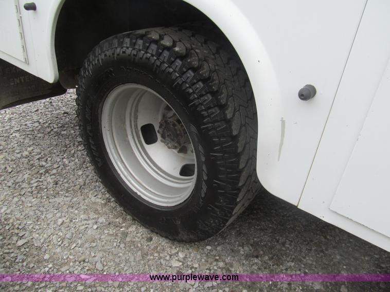 image for item I7003 2008 Ford F350 Super Duty XL service truck