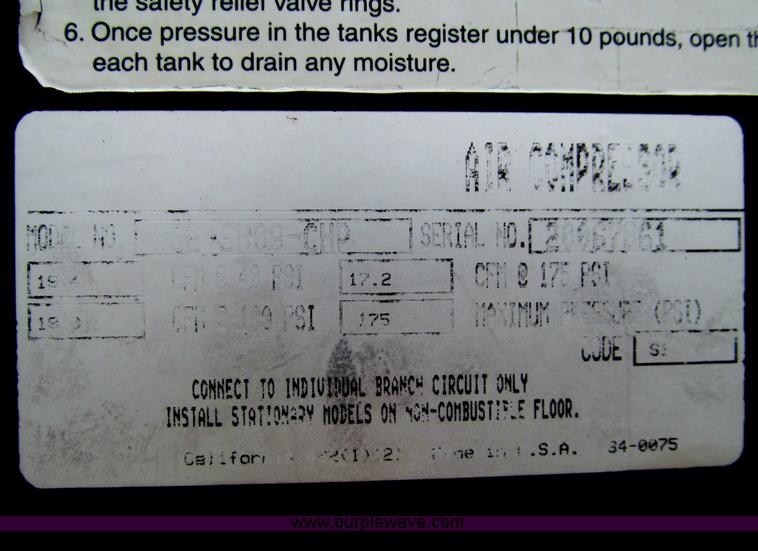 image for item I7004 2008 Ford F550 Super Duty XLT service truck with crane
