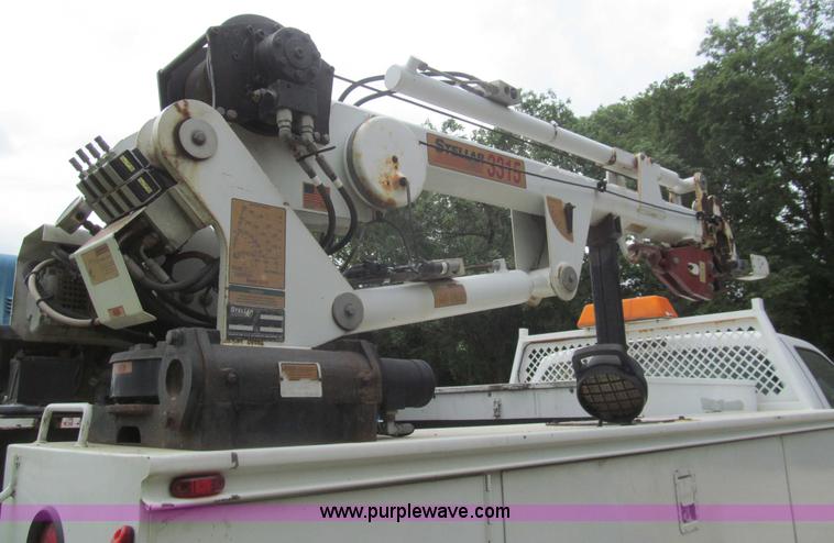 image for item I7004 2008 Ford F550 Super Duty XLT service truck with crane