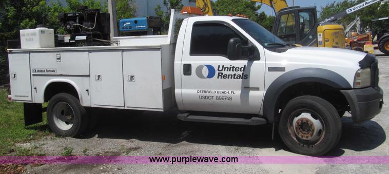 image for item I7005 2006 Ford F550 Super Duty XL service truck