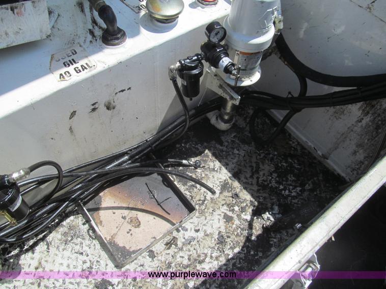 image for item I7005 2006 Ford F550 Super Duty XL service truck