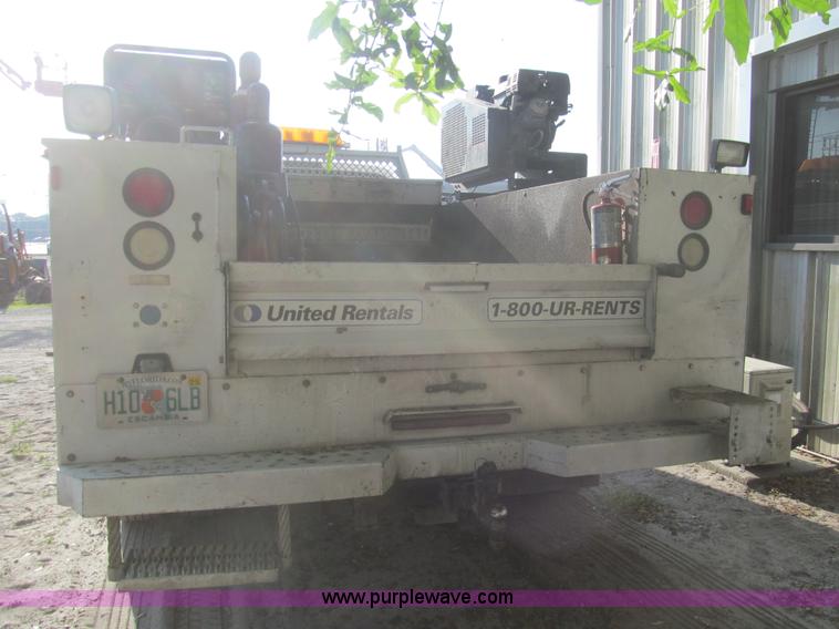 image for item I7006 2007 Ford F550 service truck