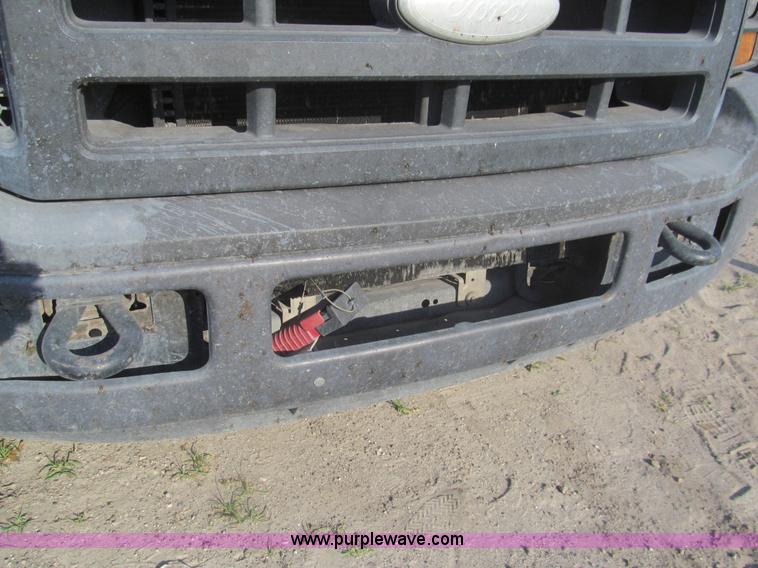 image for item I7006 2007 Ford F550 service truck