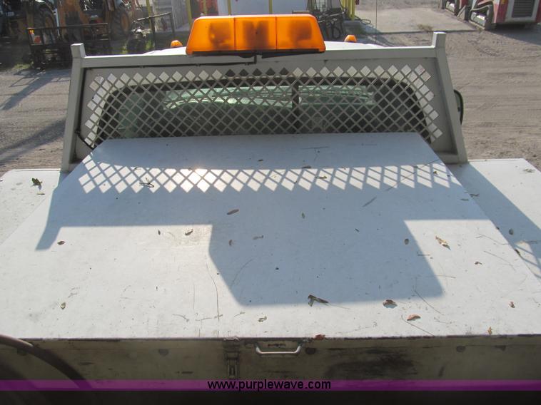 image for item I7006 2007 Ford F550 service truck