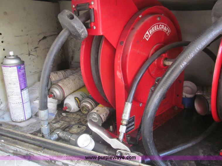 image for item I7006 2007 Ford F550 service truck