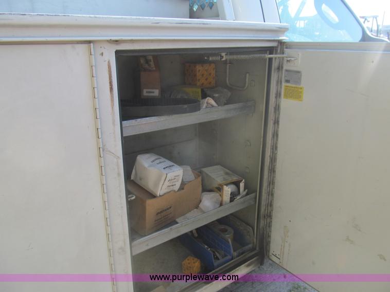 image for item I7006 2007 Ford F550 service truck