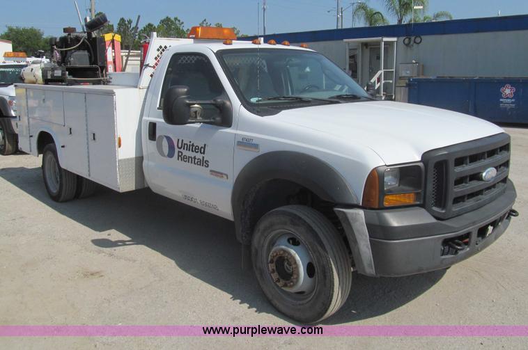 image for item I7007 2007 Ford F550 Super Duty XL service truck