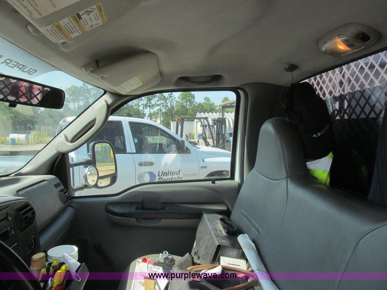 image for item I7007 2007 Ford F550 Super Duty XL service truck