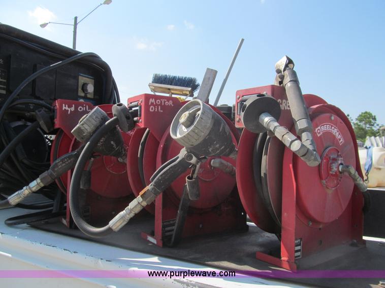 image for item I7007 2007 Ford F550 Super Duty XL service truck