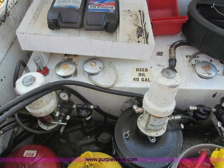 image for item I7007 2007 Ford F550 Super Duty XL service truck