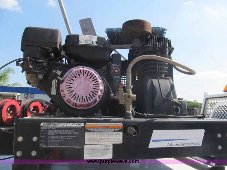 image for item I7007 2007 Ford F550 Super Duty XL service truck