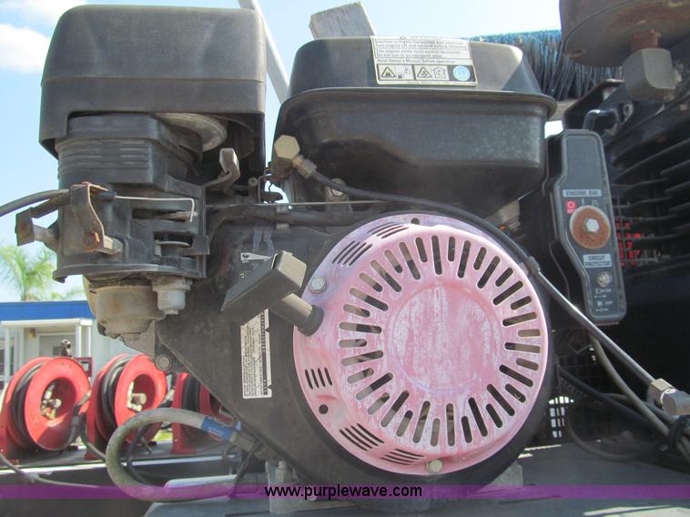 image for item I7007 2007 Ford F550 Super Duty XL service truck