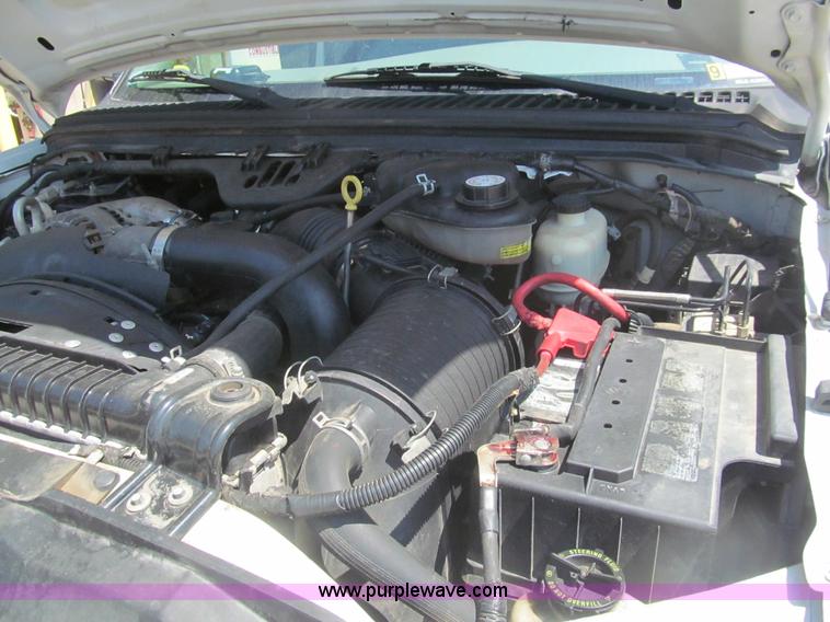 image for item I7009 2007 Ford F450 Super Duty XL flatbed truck