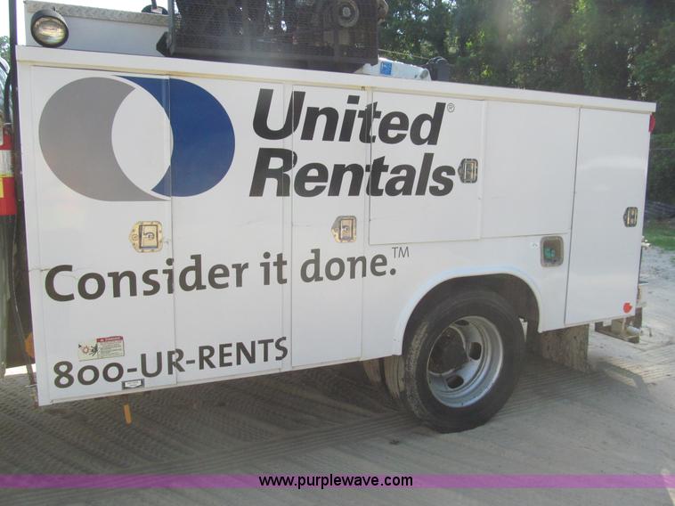 image for item I7010 2008 Dodge Ram 5500 service truck with crane