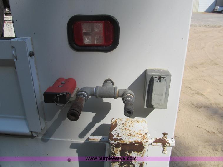 image for item I7010 2008 Dodge Ram 5500 service truck with crane