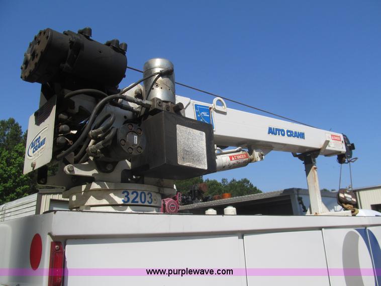 image for item I7010 2008 Dodge Ram 5500 service truck with crane