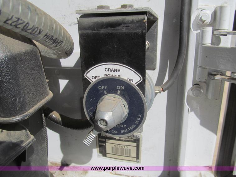 image for item I7010 2008 Dodge Ram 5500 service truck with crane