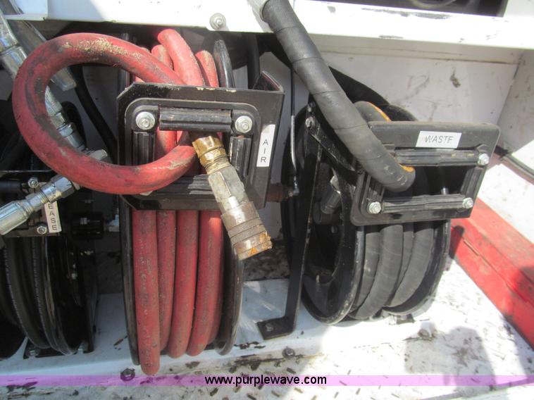 image for item I7010 2008 Dodge Ram 5500 service truck with crane