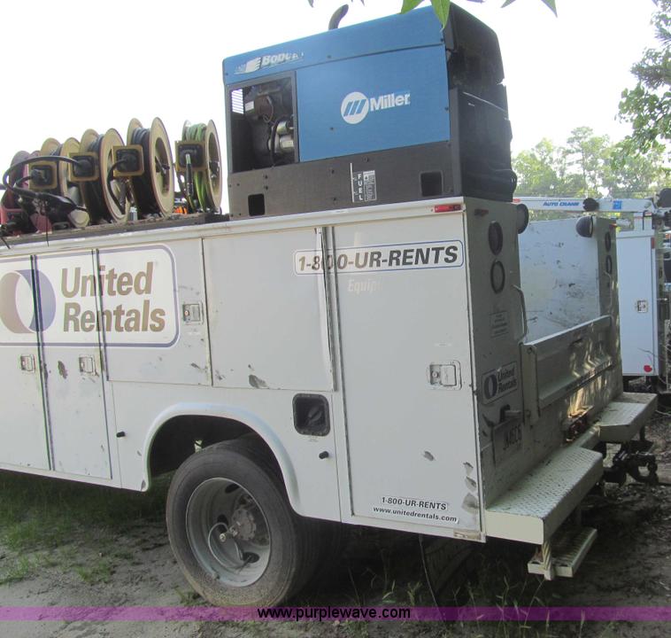 image for item I7011 2006 Ford F550 Super Duty XL service truck