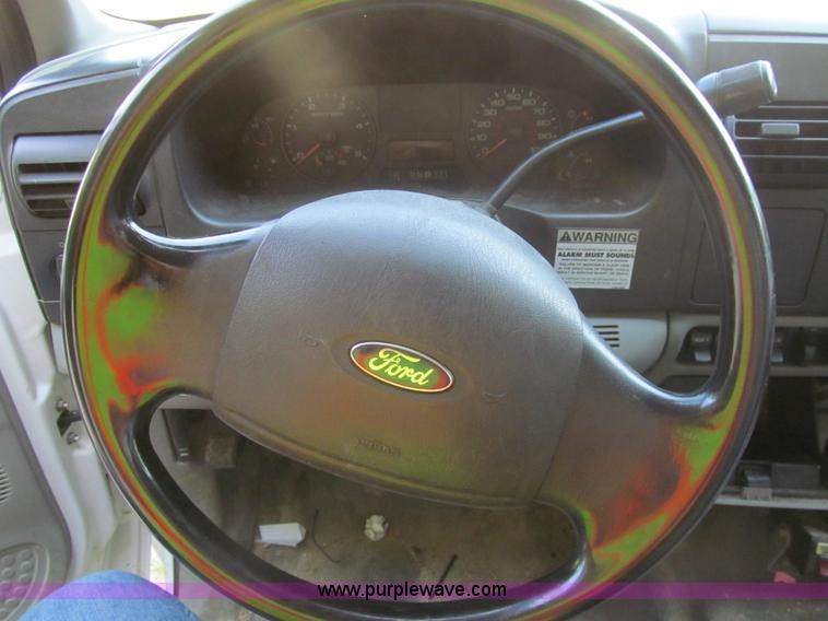 image for item I7011 2006 Ford F550 Super Duty XL service truck