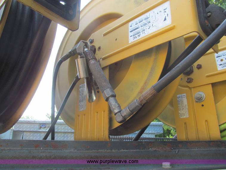 image for item I7011 2006 Ford F550 Super Duty XL service truck