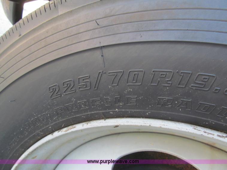 image for item I7011 2006 Ford F550 Super Duty XL service truck