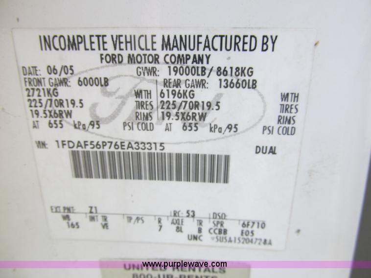 image for item I7011 2006 Ford F550 Super Duty XL service truck