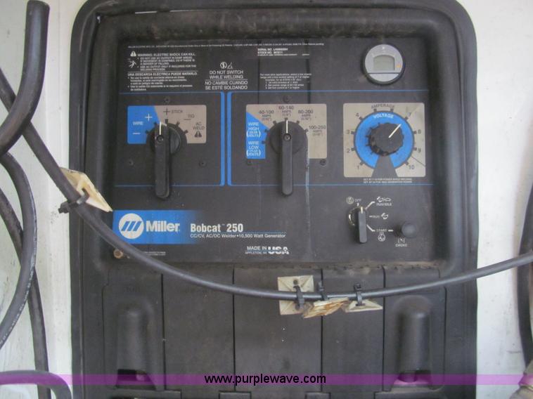 image for item J2000 2007 Ford F550 Super Duty XL service truck