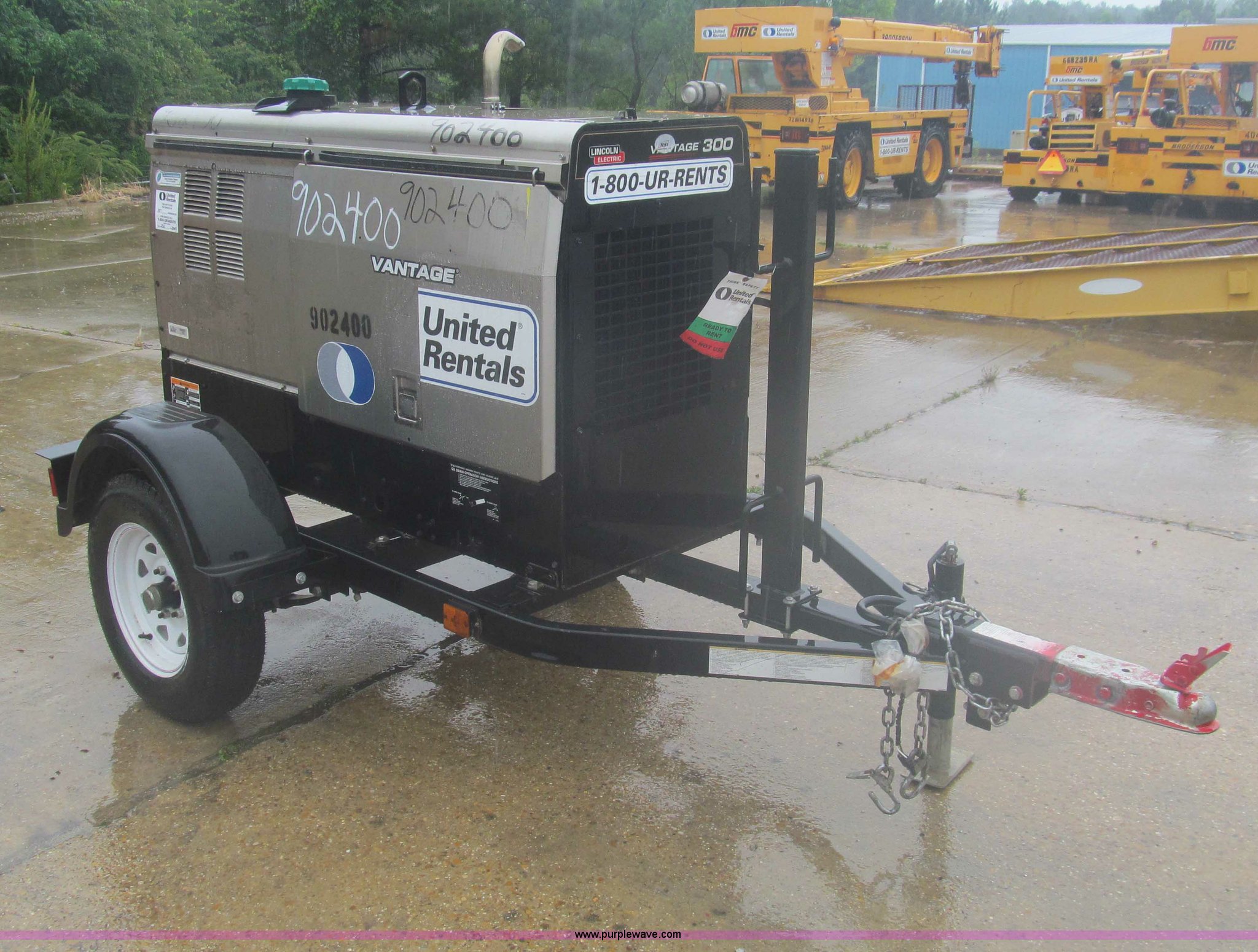 2012 Lincoln Vantage 300 arc welder in Hattiesburg, MS Item AQ9820